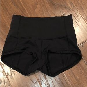 Lululemon black spandex shorts